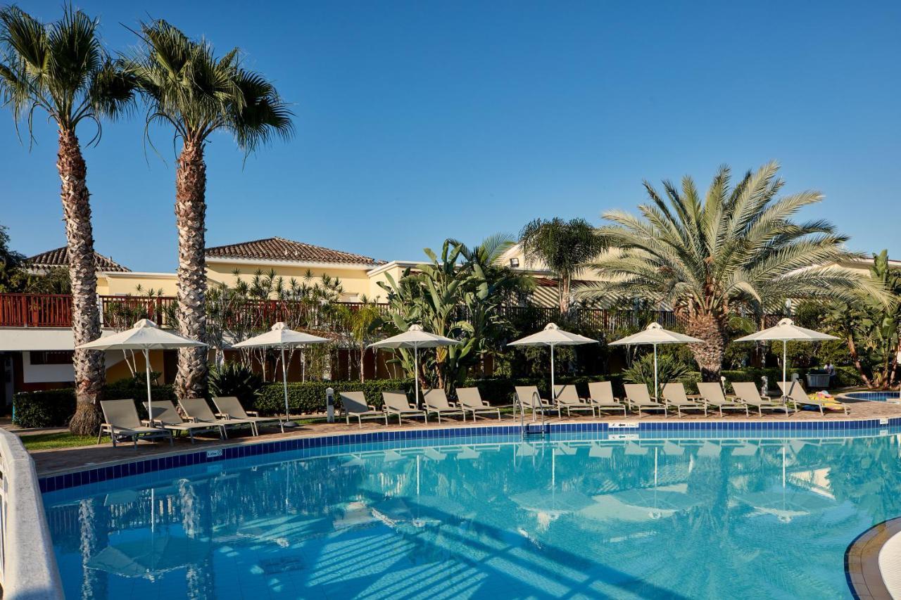 Atlantica Aeneas Resort Ayia Napa Bagian luar foto
