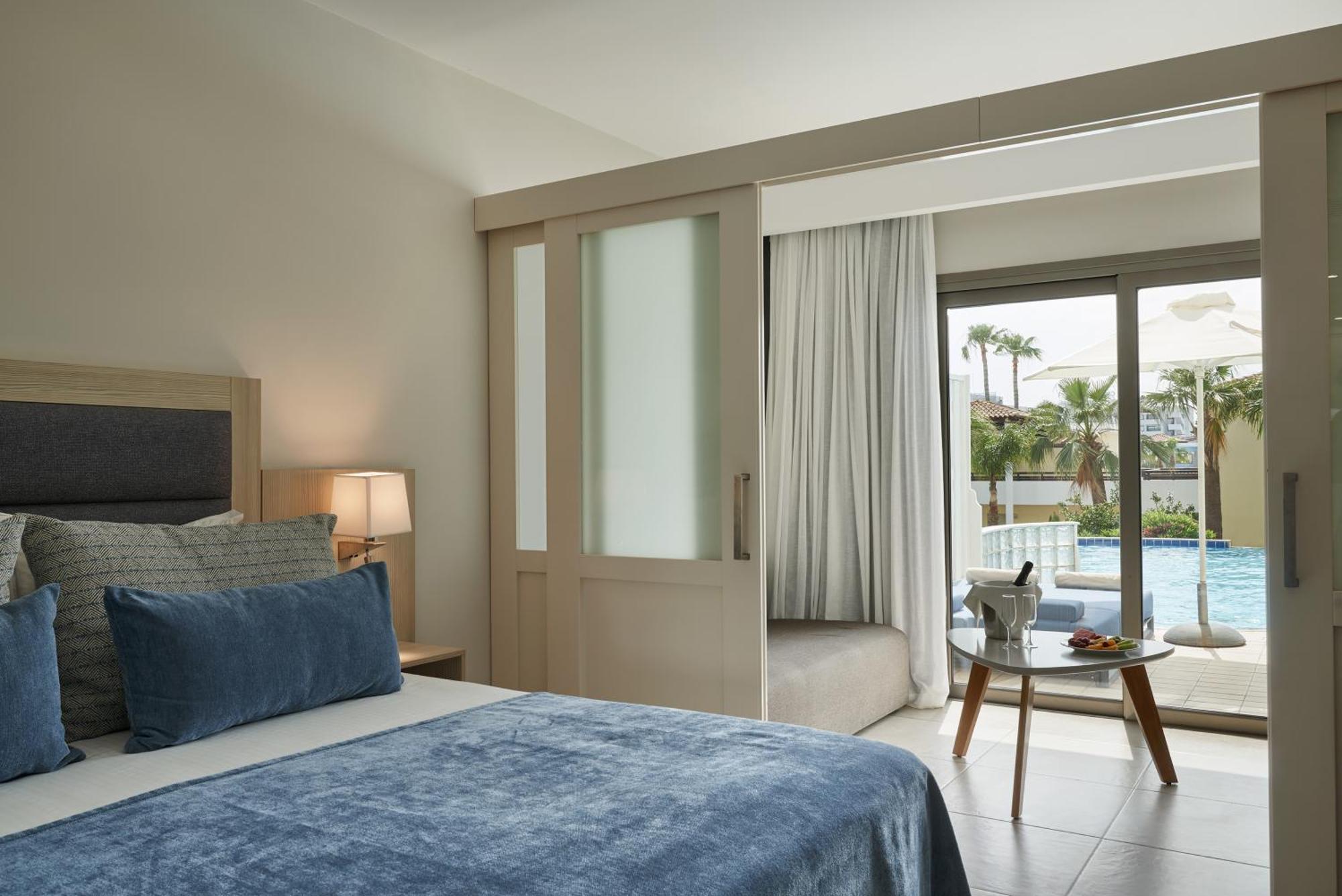 Atlantica Aeneas Resort Ayia Napa Bagian luar foto