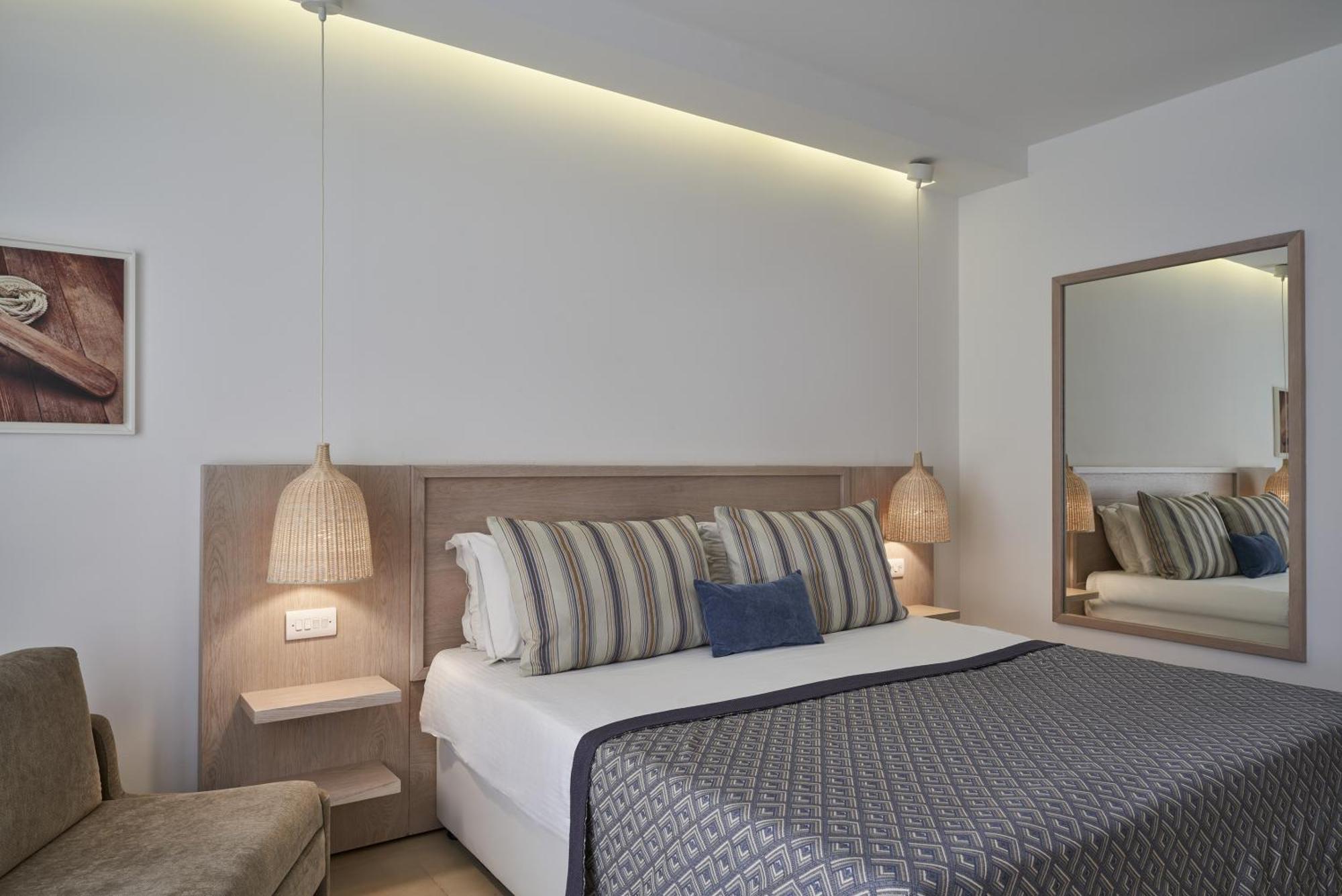 Atlantica Aeneas Resort Ayia Napa Bagian luar foto